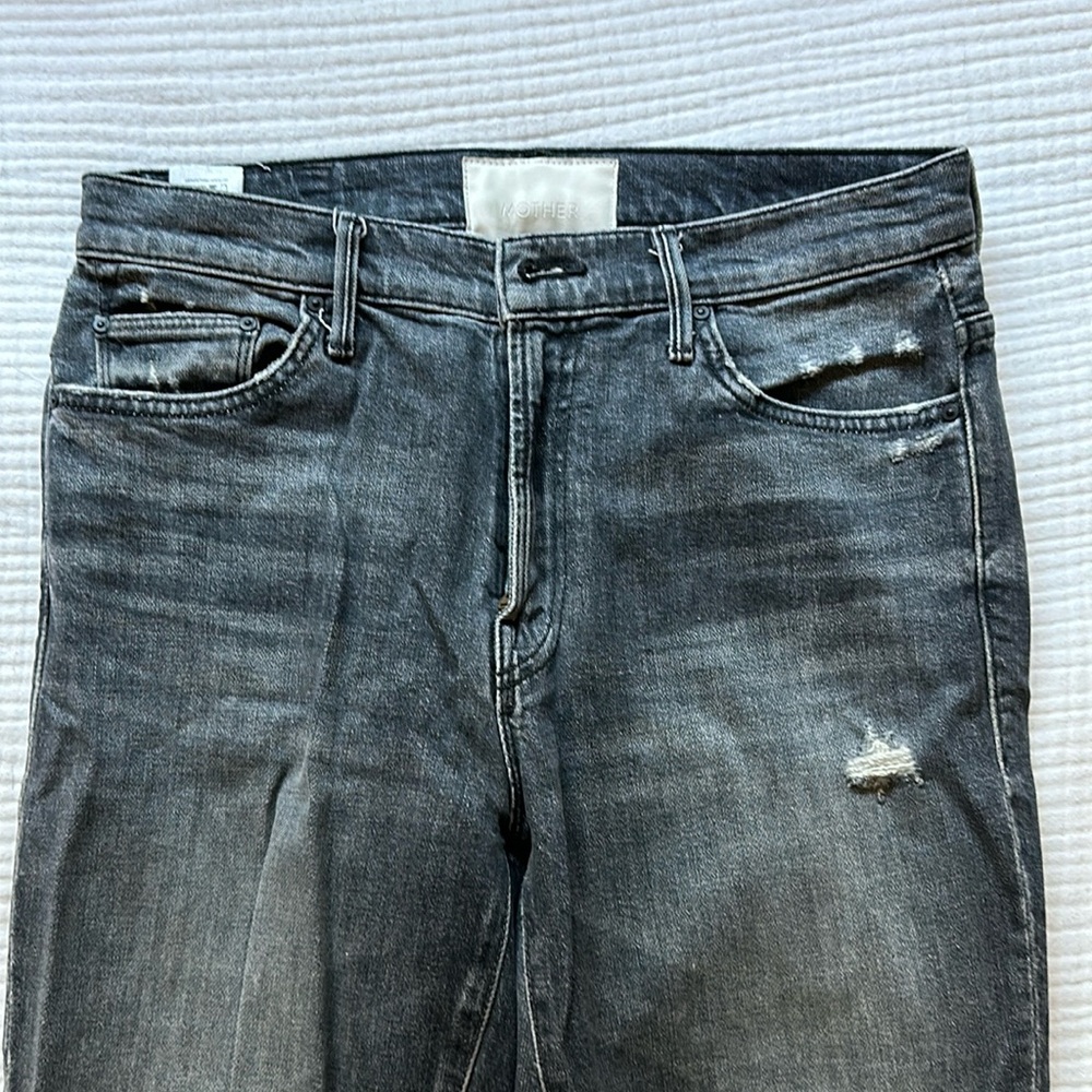 Mother The Insider Cropped Destroyed Cut Jeans